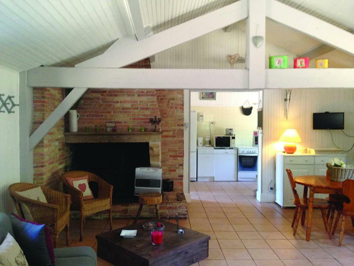 Gîte Péchot Luxey Esterno foto